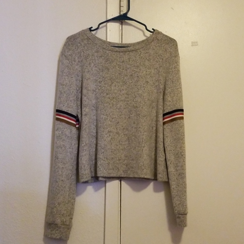 Long sleeve tee